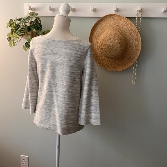 NWT Old Navy Top ❤️ - Picture 3 of 6